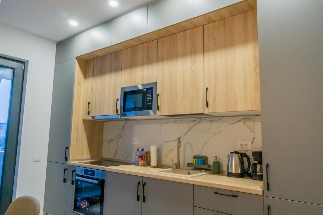 Your New And Modern Home Bukares Bagian luar foto